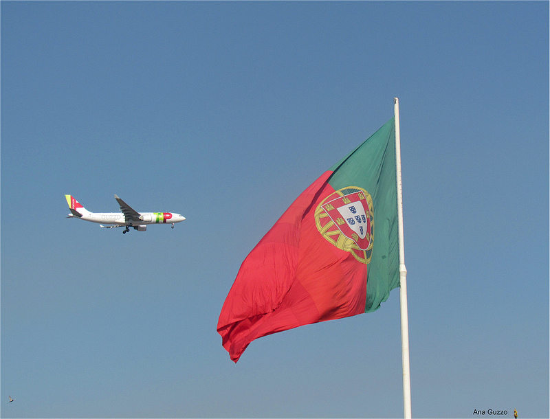 Qual o custo de um passaporte português? Saiba dos valores e entenda o processo
