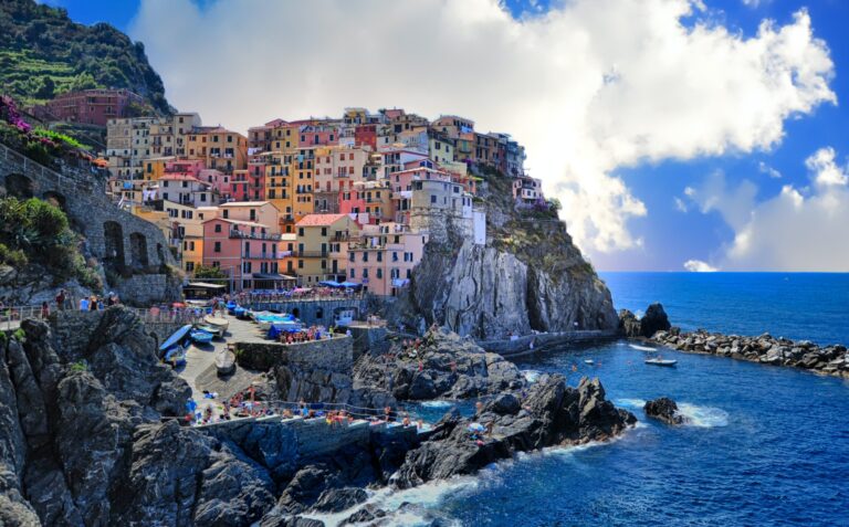 Pretende morar na Itália? Confira informações importantes sobre o país