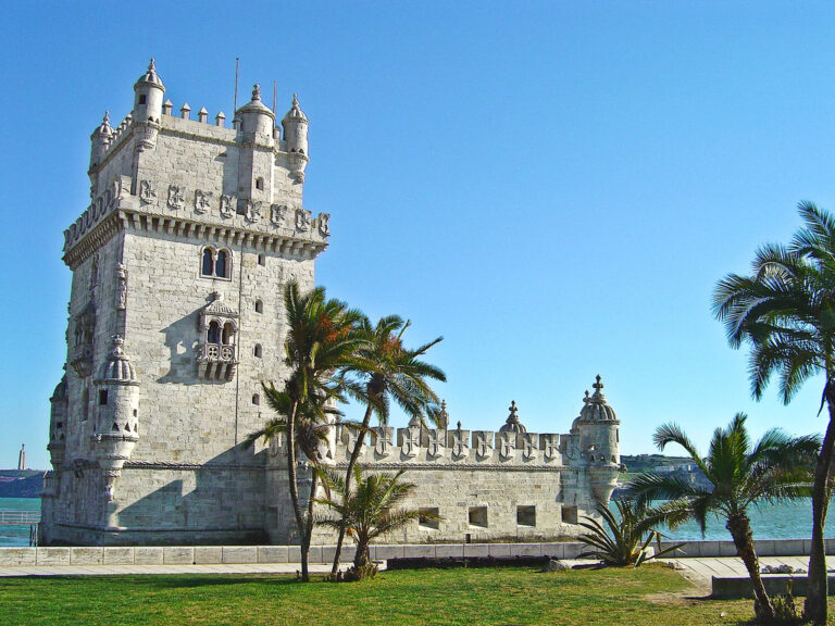 6 lugares para conhecer em Portugal sem precisar sair de casa!